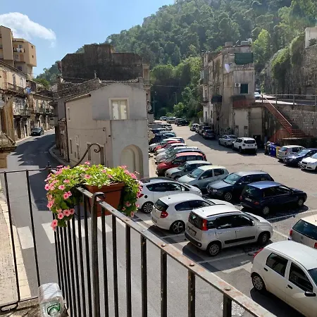 La Casetta A Centro * Modica