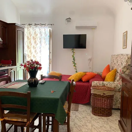 Apartamento La Casetta A Centro *